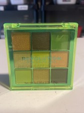 Paleta de sombras de ojos Revolution Neon 9 Pan TODA LA NOCHE - SELLADA