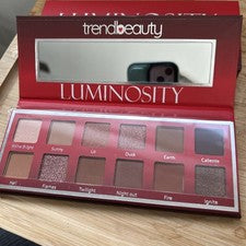 Paleta de sombras de ojos Luminosity Trend Beauty Cosmetics sin crueldad 0,41 oz