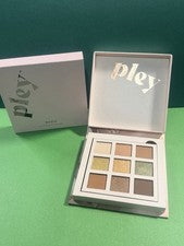 Paleta de sombras de ojos Pley Beauty Nudie 9 colores panorámicos neutros nueva en caja precio de venta sugerido por el 