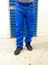 Pantalones de mezclilla de motociclista para hombre de cuero de oveja azul real elegantes y sexy estilo