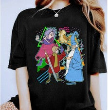 Camisa Disney Retro Estilo Años 90 Grupo Disparó La Espada en la Piedra