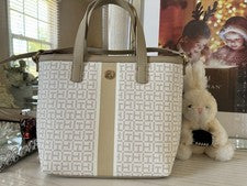Bolso Bandolera Tommy Hilfiger Para Mujer Imitación Cuero Marfil Nuevo con Etiquetas $118