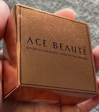 Ace Beauty Beaute ~ Polvo de ajuste suelto con brillo sin esfuerzo ~ Justo ~ 0,21 OZ ¡Nuevo!