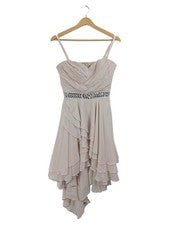Vestido de noche mujer Lipsy London talla 36 beige volantes pedrería elegante