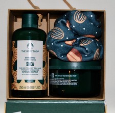 Nuevo en caja The Body Shop Repair & Revive Cuidado del Cabello de Karité Juego de Regalo de 3 piezas