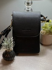 Bolso Bandolera BOSTANTEN Para Mujer Negro Correa Ajustable Cuero Vegano Nuevo sin Etiquetas