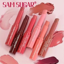 Lápiz labial terciopelo mate de SAM SUGAR