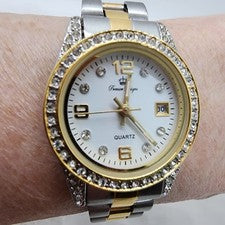 Reloj de vestir de cuarzo de dos tonos Premier Designs para dama con bisel y esfera de diamantes de imitación