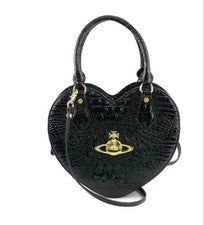 Nuevo bolso Vivienne Westwood en forma de corazón
