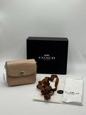 Bandolera Coach para mujer en relieve cocodrilo Cassie 19 bolso buff. L8