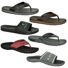 Sandalias Oakley con tirantes para hombre