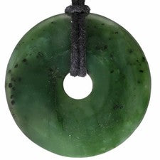 Donut de nefrita de jade 40 mm colgante con cinta de algodón | Joyería de piedras preciosas