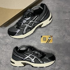 ASICS GEL 1130 | ACERO GRIS NEGRO | TALLA UK 8 | 1203A609-021 | NUEVO |