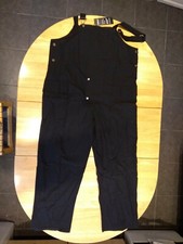 Mono con tirantes de moda para hombre. Negro. Grande. Longitud completa. Ligero