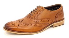 Zapatos formales con brogue de cuero para hombre punta de ala Herbert Frank Enfield tostados