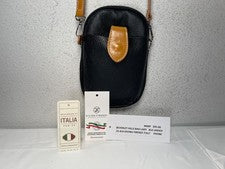 FUNDA DE TELÉFONO DE CUERO ITALIANO DIVINA FIRENZE ITALY-NUEVA CON ETIQUETAS $95.00 AHORA $75.00