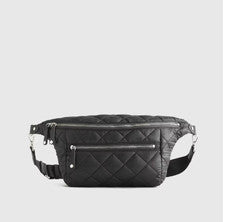 NUEVO CON ETIQUETAS BOLSO BANDOLERA ACOLCHADO QUINCE TRANSIT NEGRO RIÑONERA BANDOLERA PAQUETE PRECIO DE VENTA SUGERIDO P