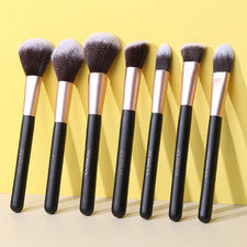 Kit de Cepillos de Belleza Oro Rosa con Peso Equilibrado Manijas de Madera Negra Sintéticas