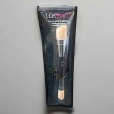 Cepillo de cutis para hornear facial de doble extremo Huda Beauty