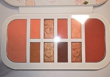 Paleta de ojos y cara Plouise Peach Perfection nueva en caja