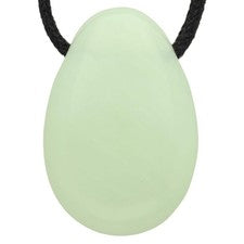 China Jade Colgante Gota con Cinta de Algodón Perforado | Joyería de Piedras Preciosas