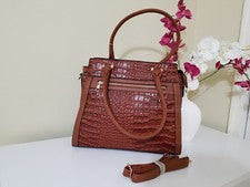 Nuevo con etiquetas Bolso de mano vegano de cocodrilo marrón para mujer Bolso con asa superior con correa ajustable