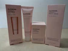 Global Beauty Care Suero Brillante Vitamina C Cuidado Facial de la Piel Set de 4 Piezas Rosa