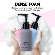Limpiador facial hidratante de espuma densa unisex 100 ml para el cuidado diario de la piel