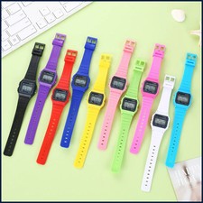 Nuevo Reloj Infantil Marca de Lujo Niños Goma Deportes LED Electrónico Multifunción