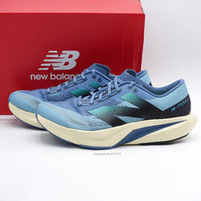 Zapatos para correr New Balance para hombre AMPLIOS 2E FuelCell Rebel v4 MFCXCH4 azul garza