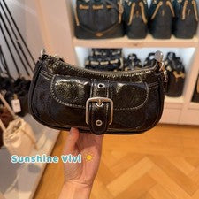 Nuevo con etiquetas Bolso de Hombro Coach Ashton Mini CDB19 Plateado/Negro Cuero Arrugado Brillante