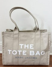 Bolso de Mano Marc Jacob Travelers Beige $215