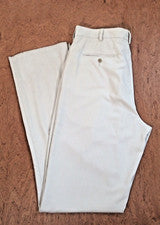 Pantalones de golf Nike para hombre 36x39 corte seco chinos planos plisados frontales rendimiento beige