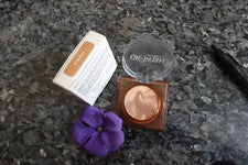 Polvo bronceador GloWish By Huda Beauty Soft Radiance - Elige tu tono - Viaja - Nuevo en caja