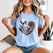Camiseta para mujer Eternal Love Skeleton Heart Roses moda antigua gótico romance