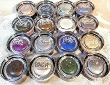 COMPRA 2 OBTÉN 1 GRATIS (Añade 3) Maybelline Color Tattoo by Eye Studio Sombra de ojos Crema Gel
