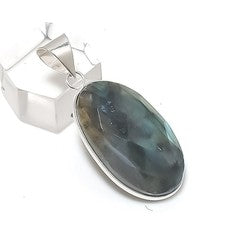 Colgante de joyería de plata de ley 925 hecho a mano con piedras preciosas de labradorita 1,65" s398