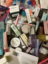Paquete de caja de belleza, maquillaje y cuidado de la piel ***20 ARTÍCULOS DE TAMAÑO COMPLETO***