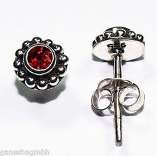 Pendientes pequeños / Pendientes de plata 925 con granate real / Plata de ley