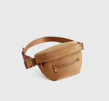 NUEVO CON ETIQUETAS BOLSO CINTURÓN NEOPRENO TODO EL DÍA QUINCE BANDOLERA MOCA PAQUETE CINTURA $39.90