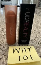 Barra de rubor HUDA BEAUTY Cheeky Tint PERKY MELOCOTÓN .17 oz/5G TAMAÑO COMPLETO CAJA DE SELLO $25