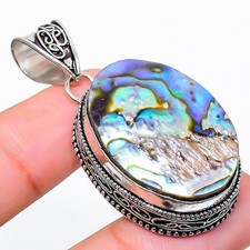 Colgante de joyería hecha a mano de piedras preciosas concha de abulón 1,97"