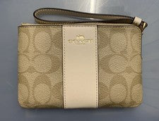 Cartera sin asas Coach Corner para mujer con muñeca - caqui claro / tiza (58035)