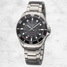 Reloj De Hombre Regent De Titan Con Correa De Metal Color Titan URBA857