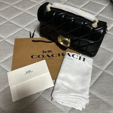 Bolso de Hombro COACH Tabby 26 Acolchado Negro 31a