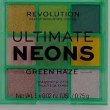 MINI PALETA DE SOMBRAS DE OJOS REVOLUTION 9 TONOS Color: “Green Haze” / NUEVA *