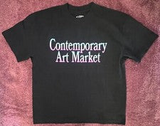 CAMISETA GRÁFICA MERCADO ARTE CONTEMPORÁNEO TALLA L