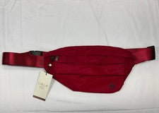 CALIA ' BOLSO BANDOLERA ' ROJO OPULENTO ' NUEVO CON ETIQUETAS ' ESTILO CINTURÓN O BANDOLERA