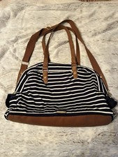 Bolso de fin de semana Madden Girl para mujer azul marino a rayas cierre de cremallera con bolsillos interiores