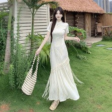 Vestido largo línea A mujer Jacquard Qipao manga corta con flecos beige